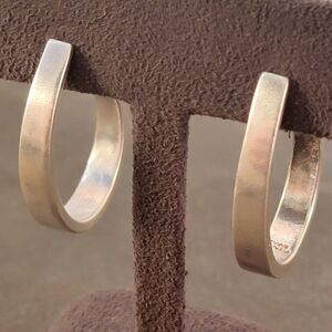 Vintage Barra Sterling Modern Oblong Rounded Curve Hoop Earrings 1 5/16"